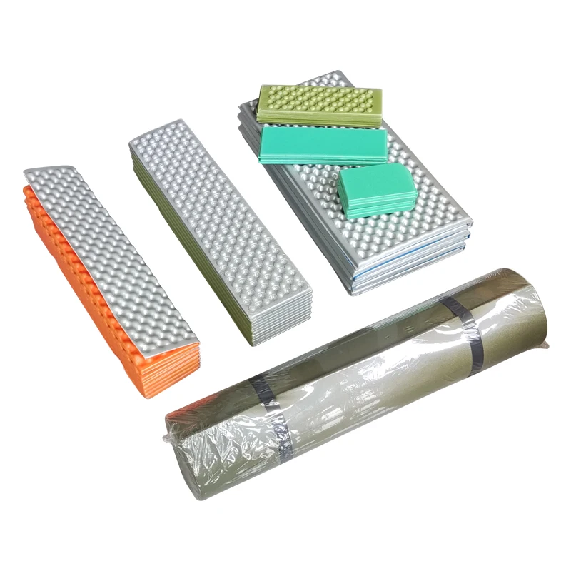 Tapis de camping pliable en XPE pour l'extérieur, tapis de pique-nique résistant à l'humidité, type bac à œufs Tapis de camping pliable en XPE pour l'extérieur, tapis de pique-nique résistant à l'humidité, type bac à œufs