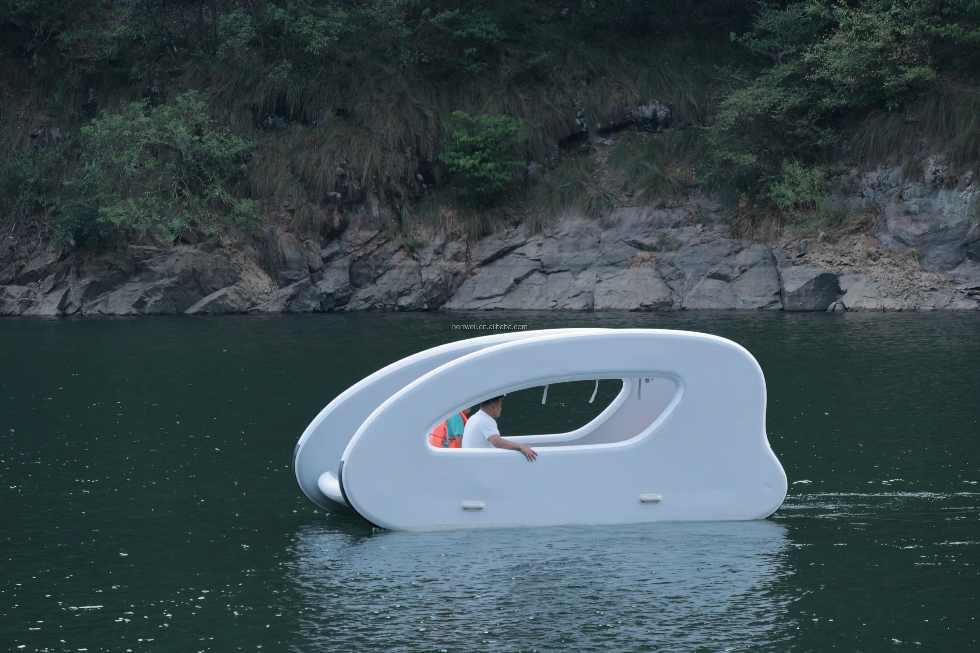 Luxury Electric Inflatable Catamaran PVC Floating Boat for Outdoor Drifting & Fishing Sport Yacht Pedals for Sports Yachting
