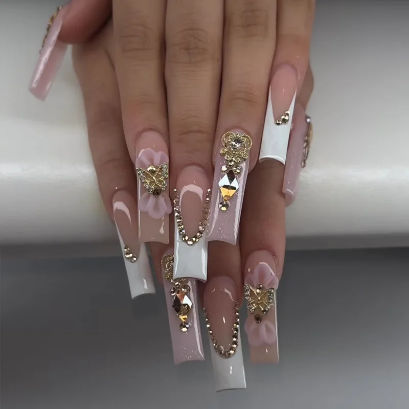 2024 Autumn Most Fancy Design Most Beautiful Style Very Shiny Nail Art Diamond Press on Nails Wholesale