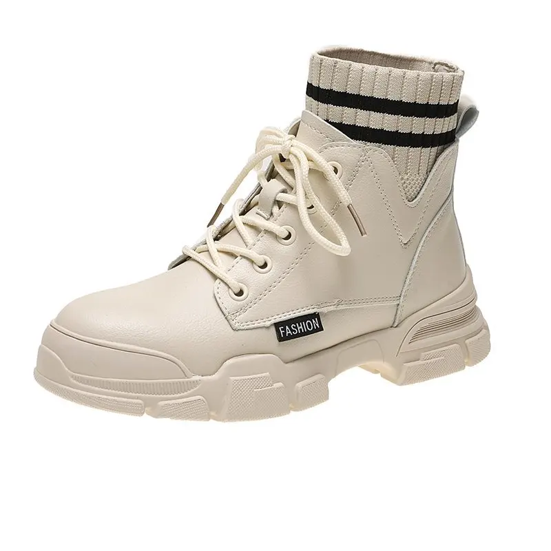 flat bottom boots mens