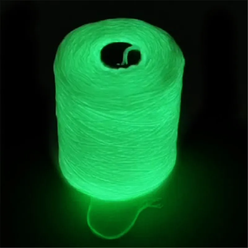 Custom Color in Dark Fluorescent Thread 150D Polyester Illuminated Phosphorescent Yarn for Shoe Upper