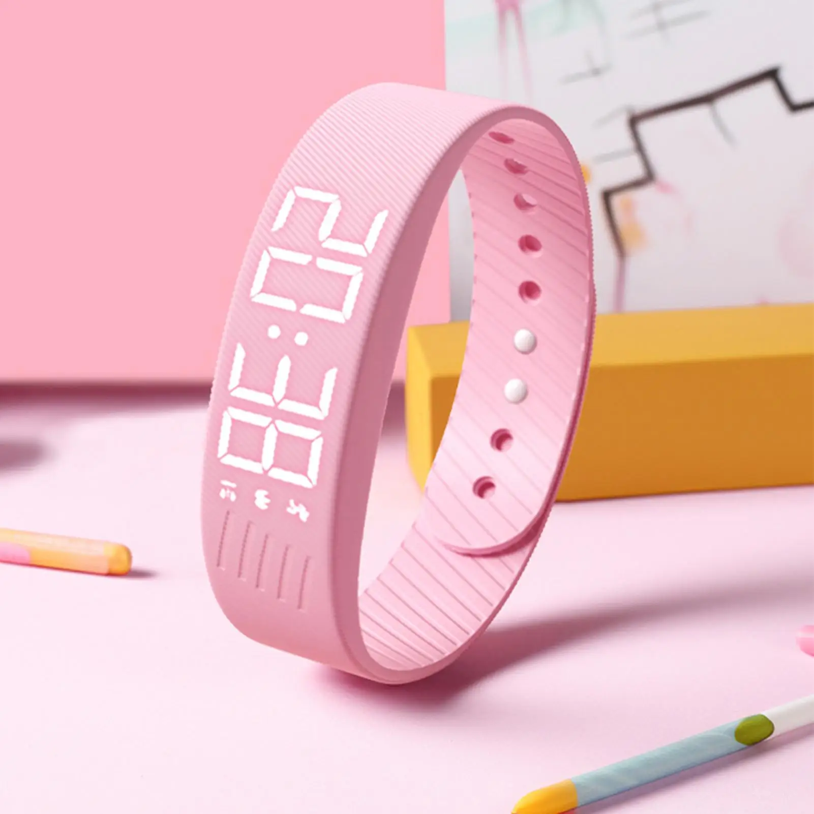 OLED Digital Alarm Watch Sleep Tracker Silent Vibration Activity Tracker IP65 Waterproof Silicone Band 5-10 Days Battery Life