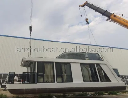 houseboat2.png