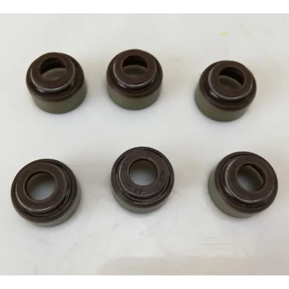 IZUMI Valve Oil Seal for Kubota D1005 Heavy Equipment Engine Parts
