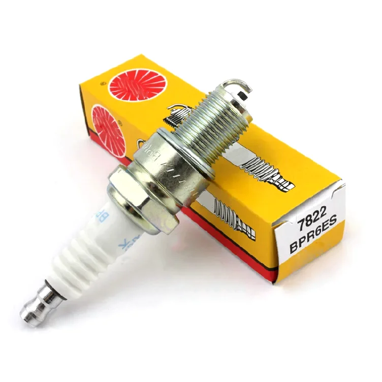 4-Pack Of GENUINE NGK BPR6ES Spark Plugs - Standard Replacement, Stock No. 7822