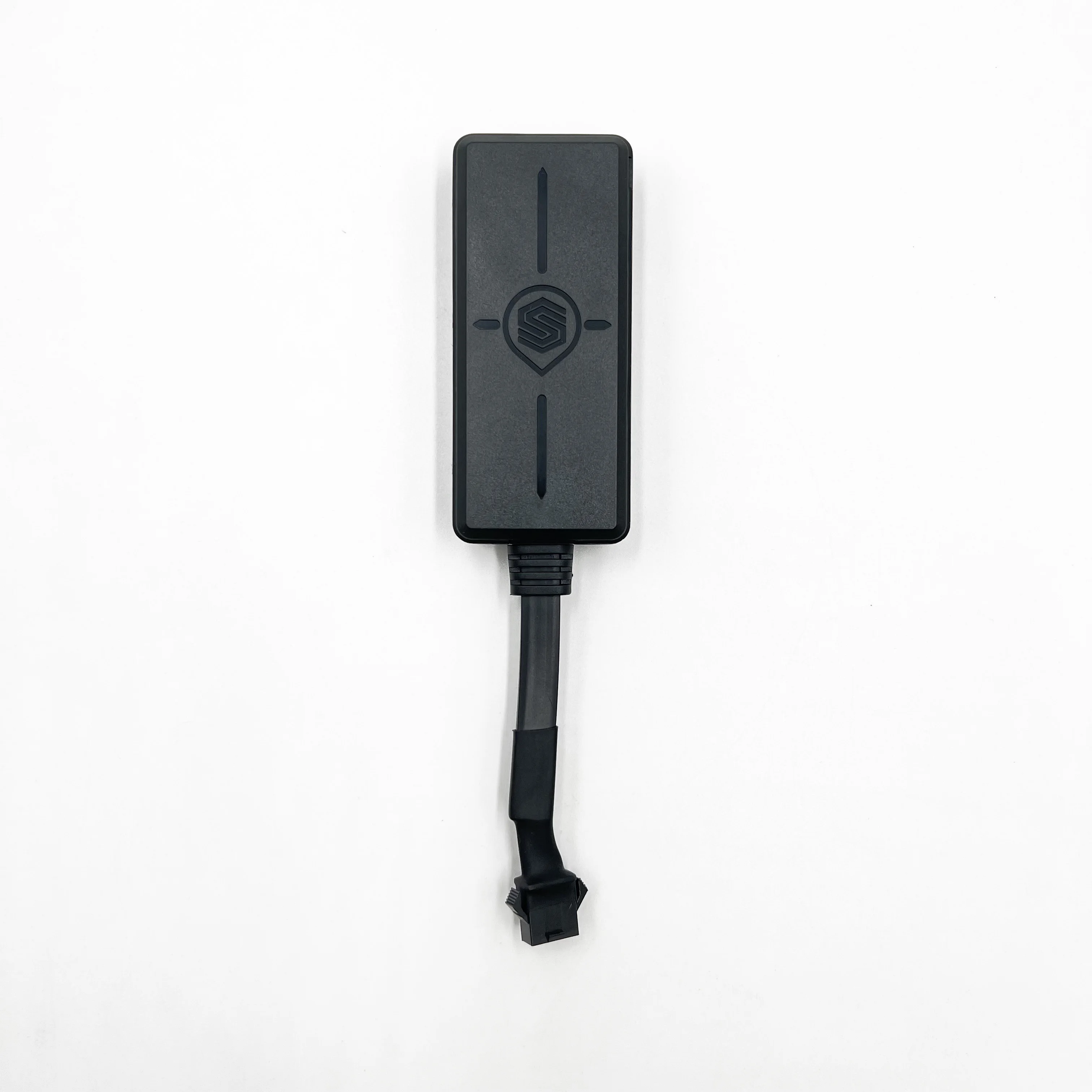 GPS Tracking Device Gps C32 Multifunctional Control Smart Vehicle Gps tracker