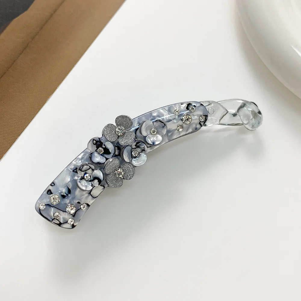 Korea Large Banana Clip Flower Vertical Clip Plastic Twist Clip Three Petal Flower Rhinestone Hairpins