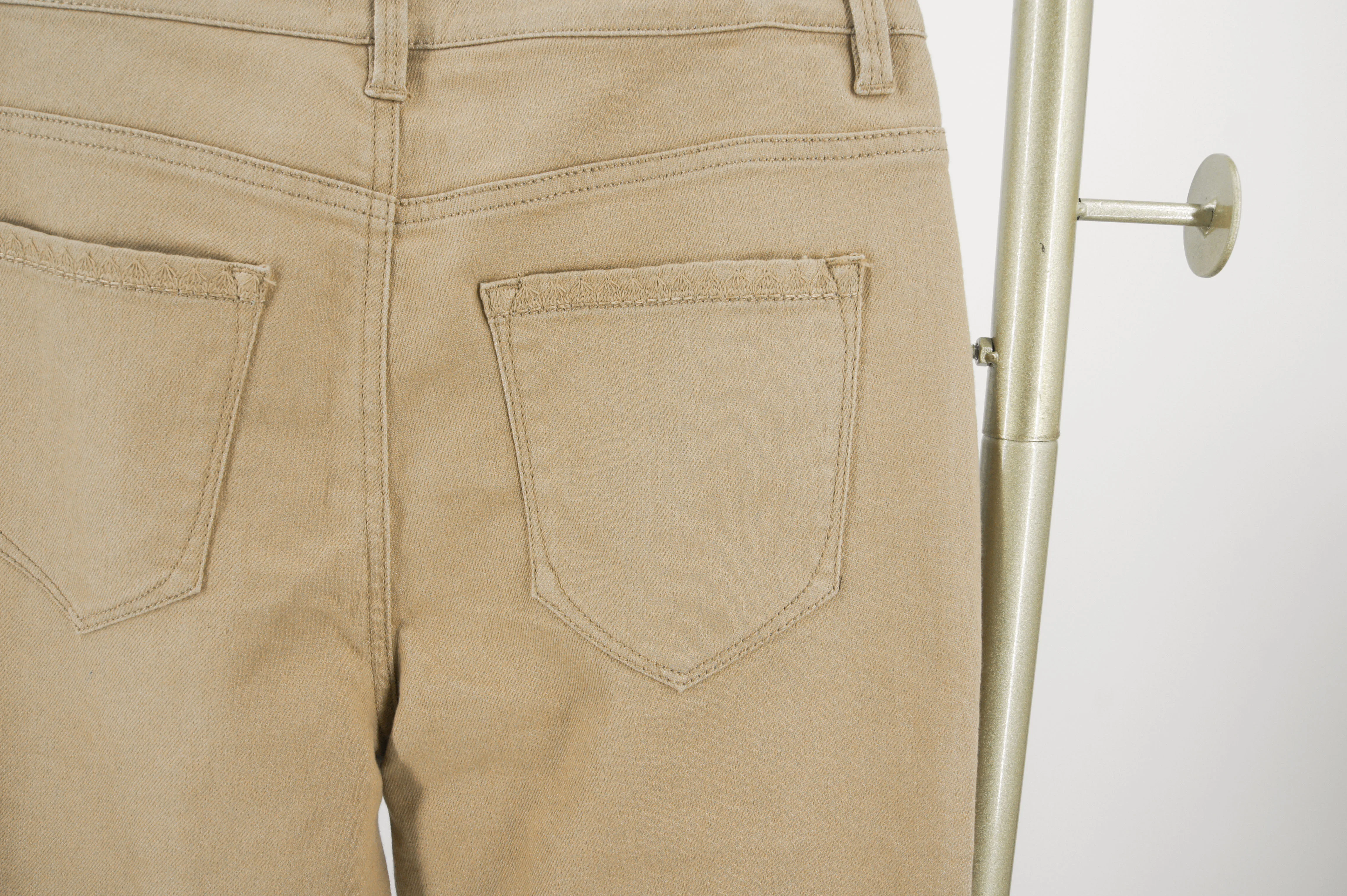 Khaki Jeans for Women with Elastic Wide Legs