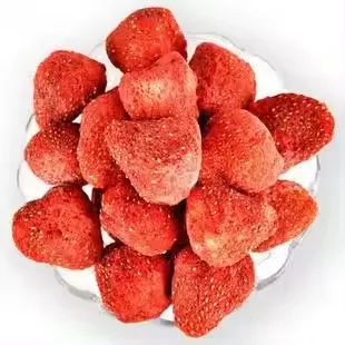 Wholesale Price Freeze Dried Strawberry FD Fruit in Whole Sliced Diced Freeze Dried Strawberry