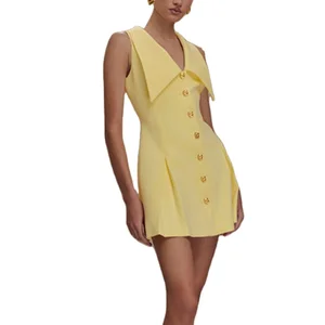 Custom High Quality Summer Casual  Wide-Necked Metal-Fastened Sleeveless Mini Pleated Button Decorated Dress for Women