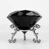 Soporte negro y plateado