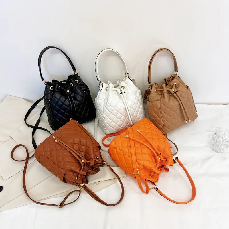 2024 Spring Quilted Bucket Bag - Water-Resistant Handbag