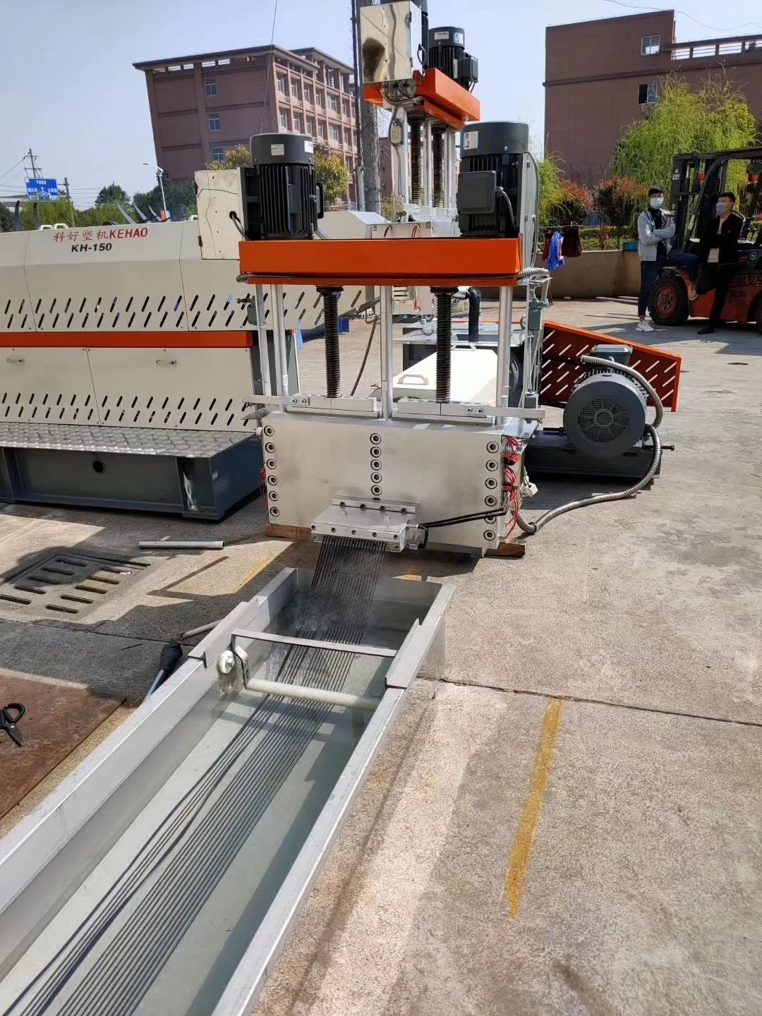 Plastic to Pellets Machine 100 to 800Kg/H High Efficiency Single Screw for PP HDPE PS EPS ABS PE Recycling with 1 Year Warranty