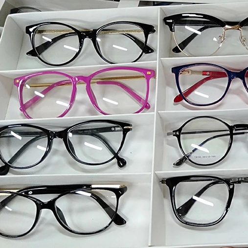 clearance eyeglass frames