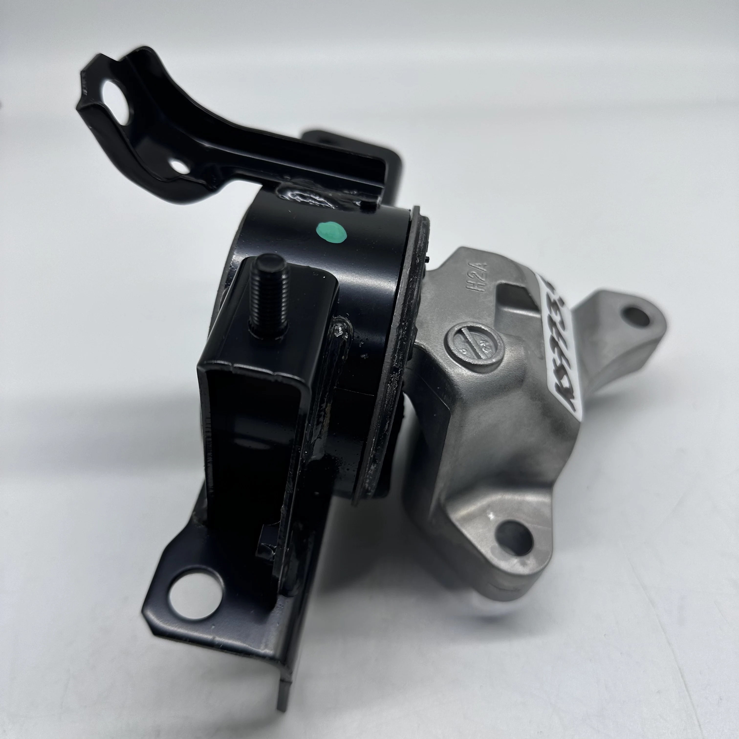 まっつん Rubber Engine Mounting for Suzuki 11620-67R00 & 11620-62R00