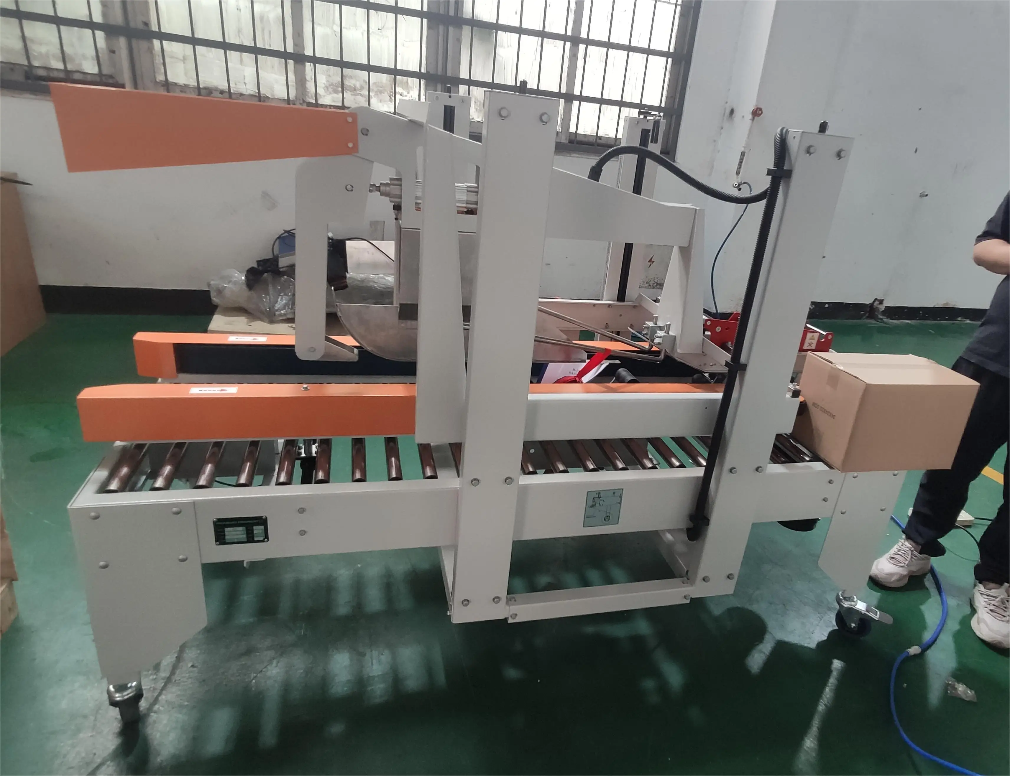 Automatic Packing Taping Seal Cardboard Machine Case Sealer Tape Carton Sealer Box Sealing