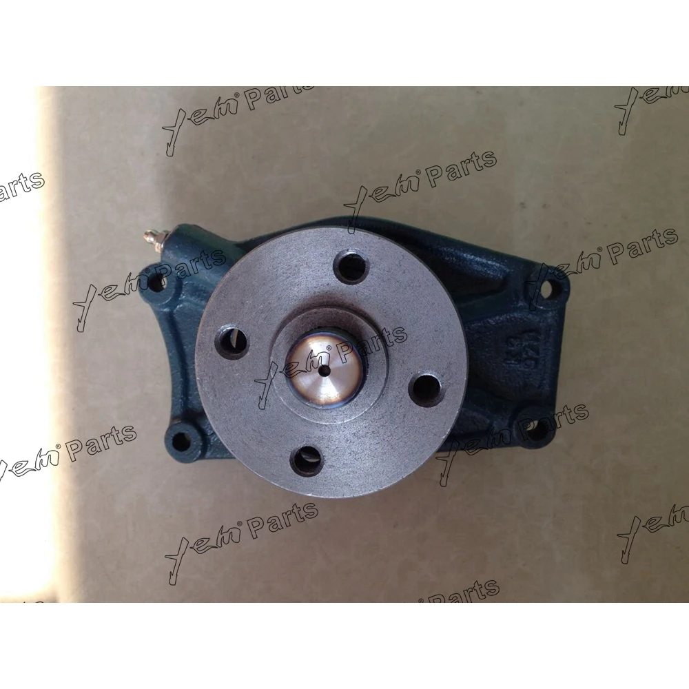 4D102 Water Pump for Komatsu High Performance Engine Parts 5