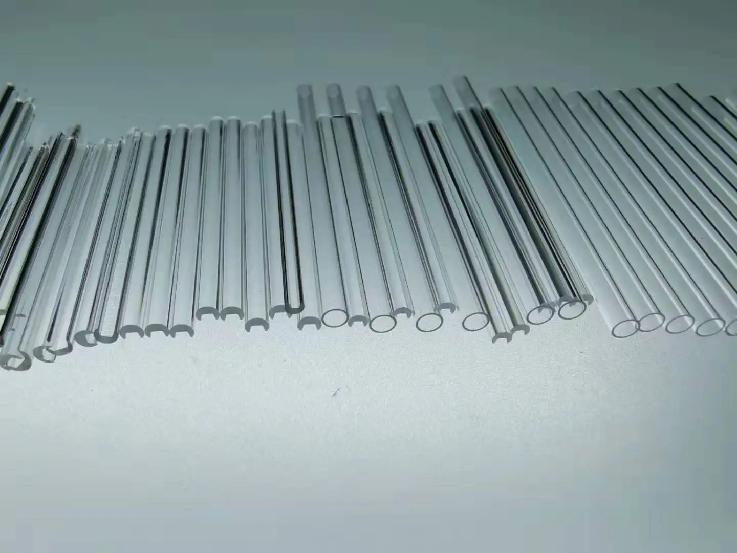 High Temperature Clear Quartz Capillary Rod Common Circular Glass Material Fused Silica Tube