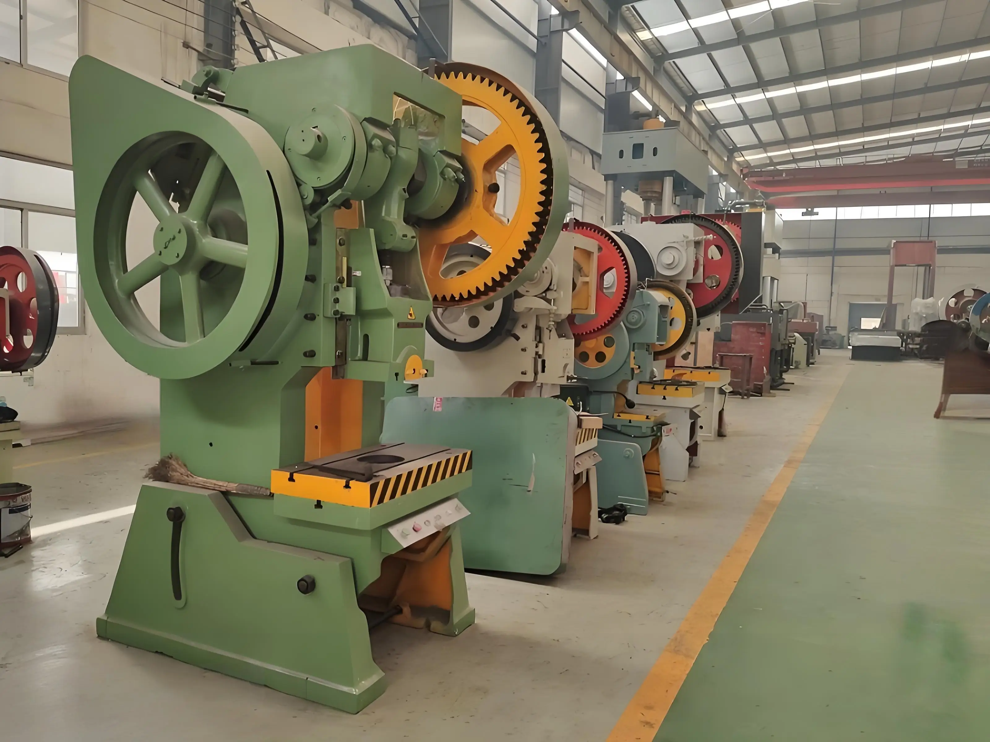 JC23-100T Open Type Inclinable Tablet Machine Steel Structure Production Hardware Components Punching Machine