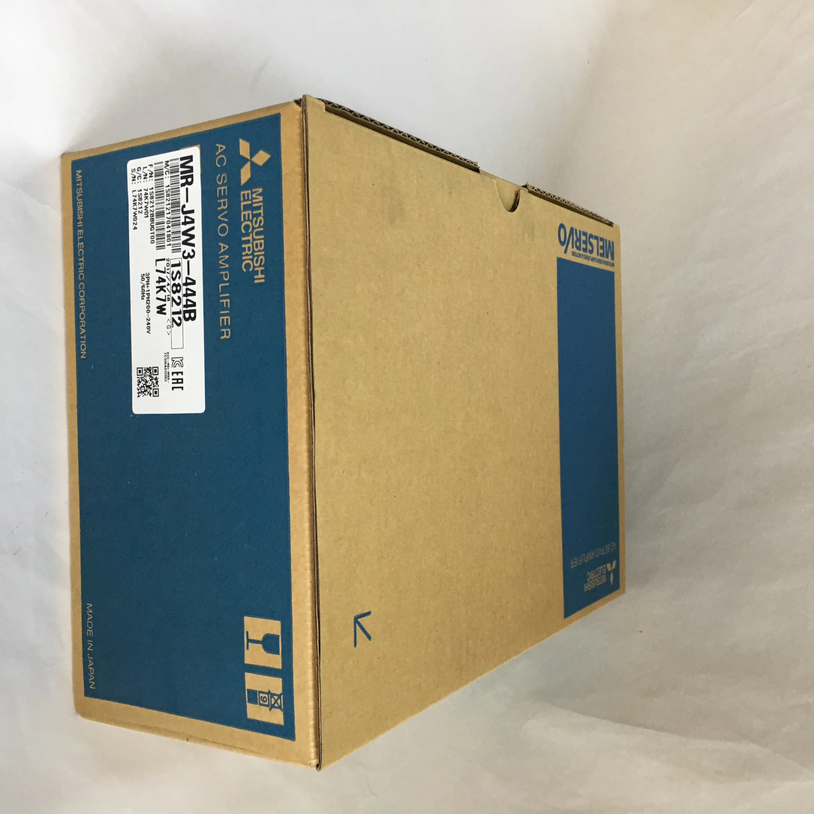 Mitsubishi AC servo amplifier MR-J4W3-444B Mitsubishi AC servo amplifier MR-J4W3-444B