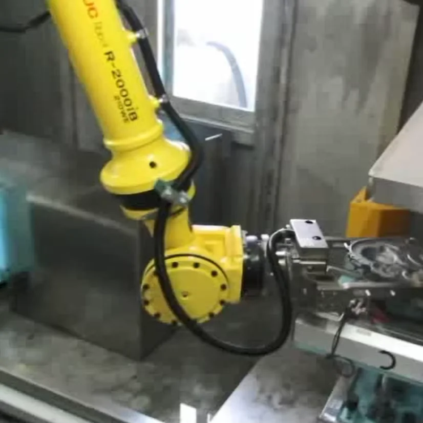 Dual-Robot CVT Housing Cleaning Machine with Mechanical Drying Shimada Big Bird Cleaning Machine CLH