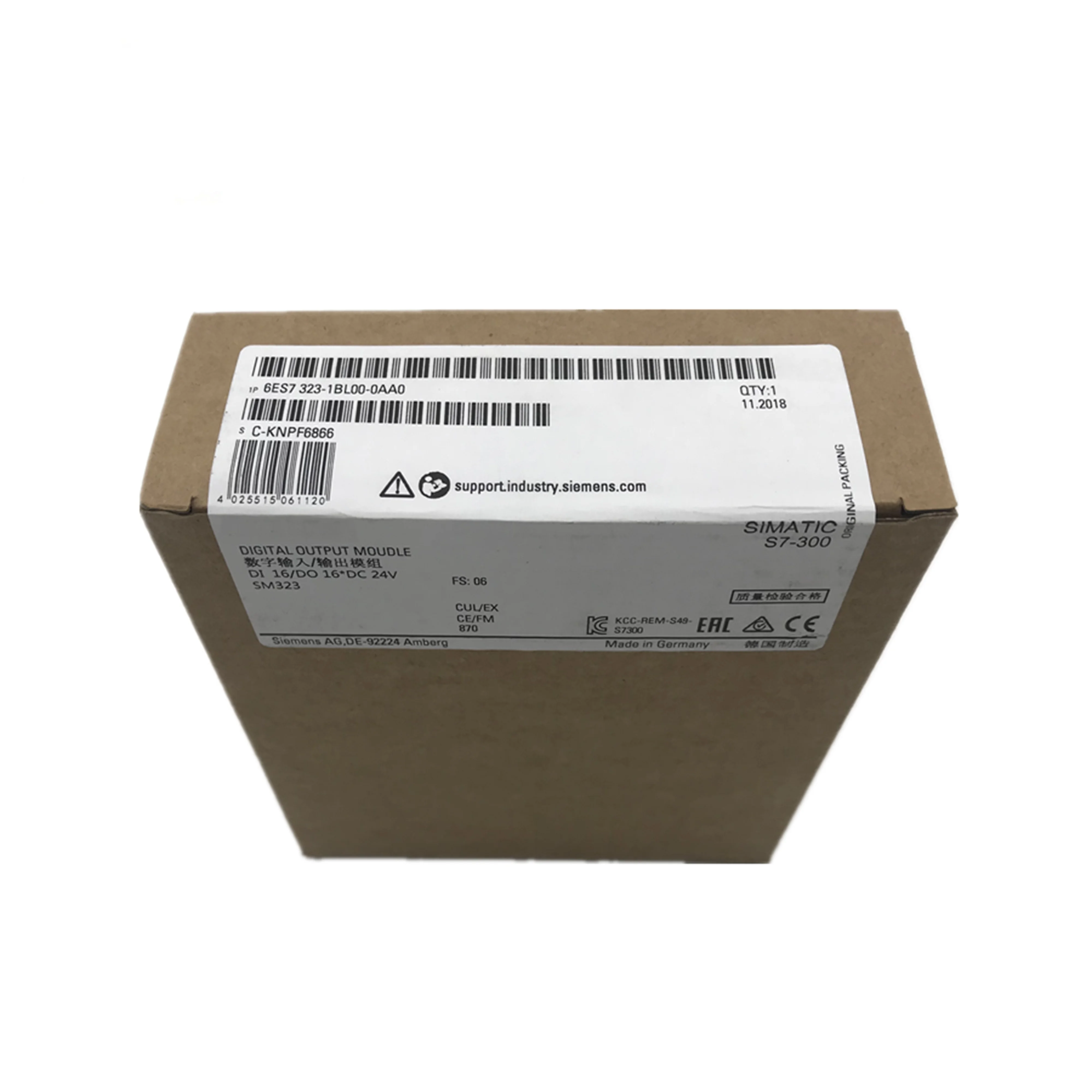 New Original 6ES7 323-1BL00-0AA0 6ES7323-1BL00-0AA0 S7-300 digital input/output mixed module. Stable signal input and output, strong anti-interference performance, simple wiring, suitable for industrial field logic switching