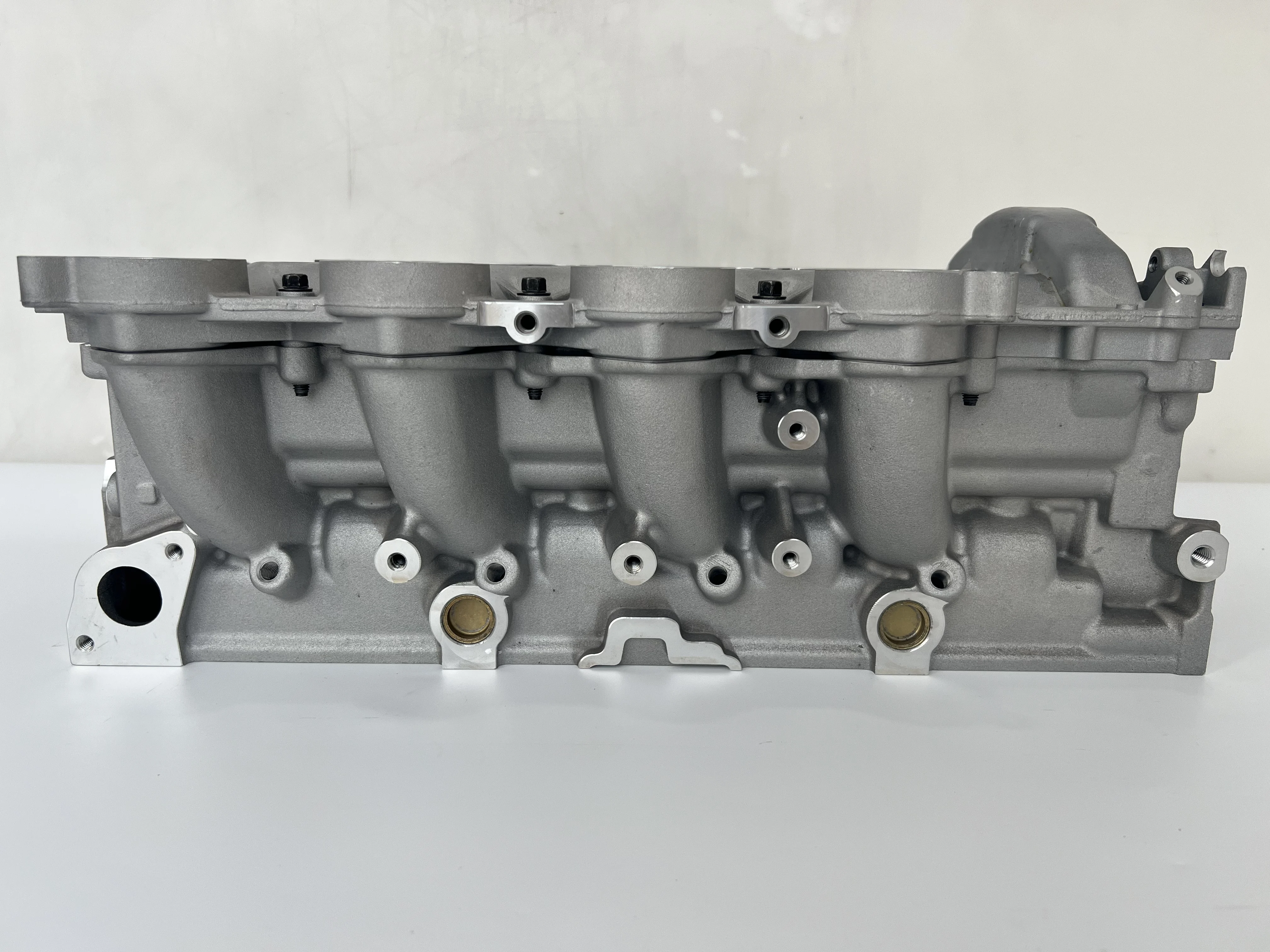 DV6 TED4 Semi-Assembled Cylinder Head for Renault/Peugeot 0200EH
