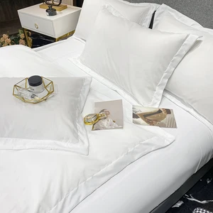 Luxury Hotel Bedding Resort Bedding  Sets 200TC Thread Count Supplies 100% Cotton Hotel Room Linen