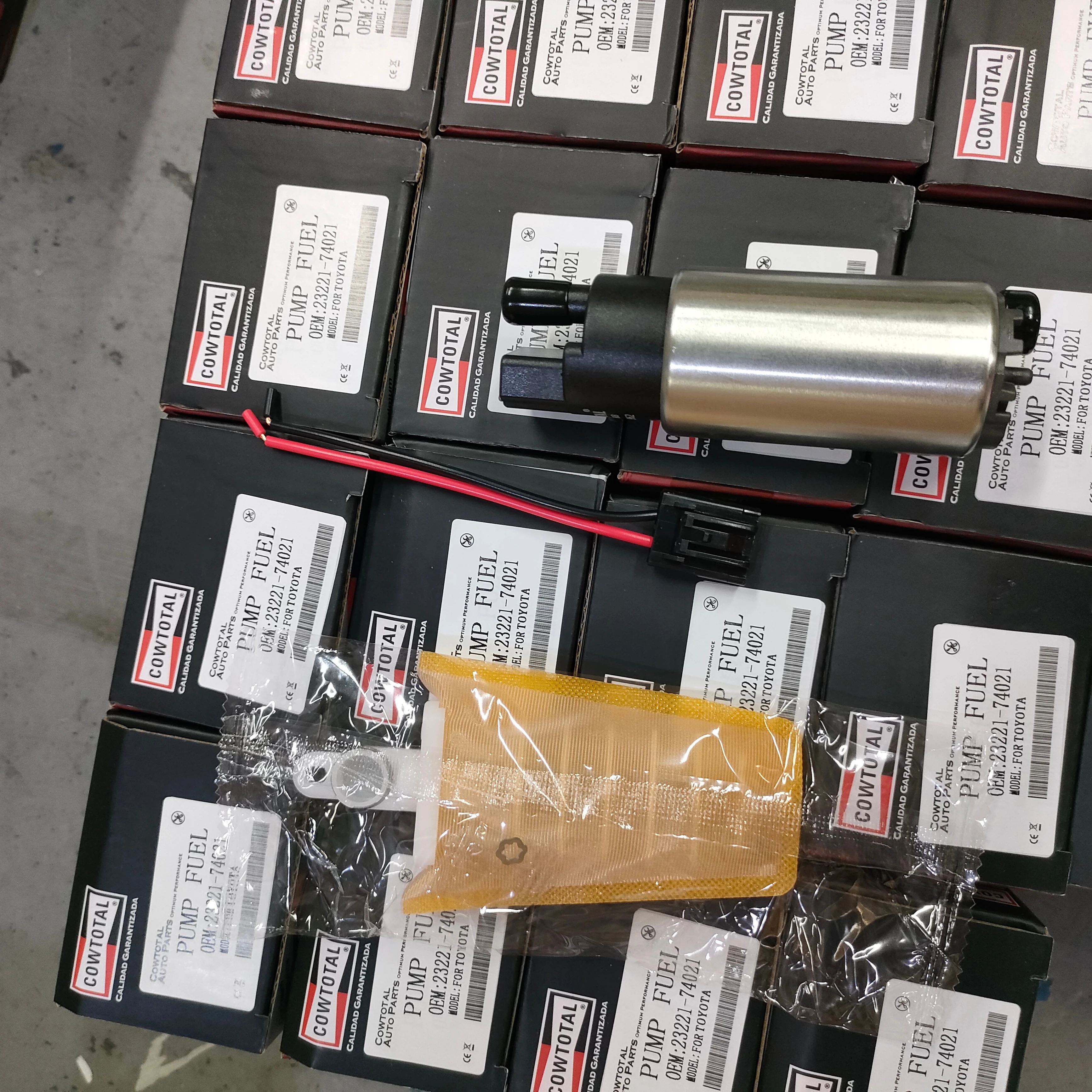 23221-74021 Fuel Pump for Toyota Avensis - High-quality