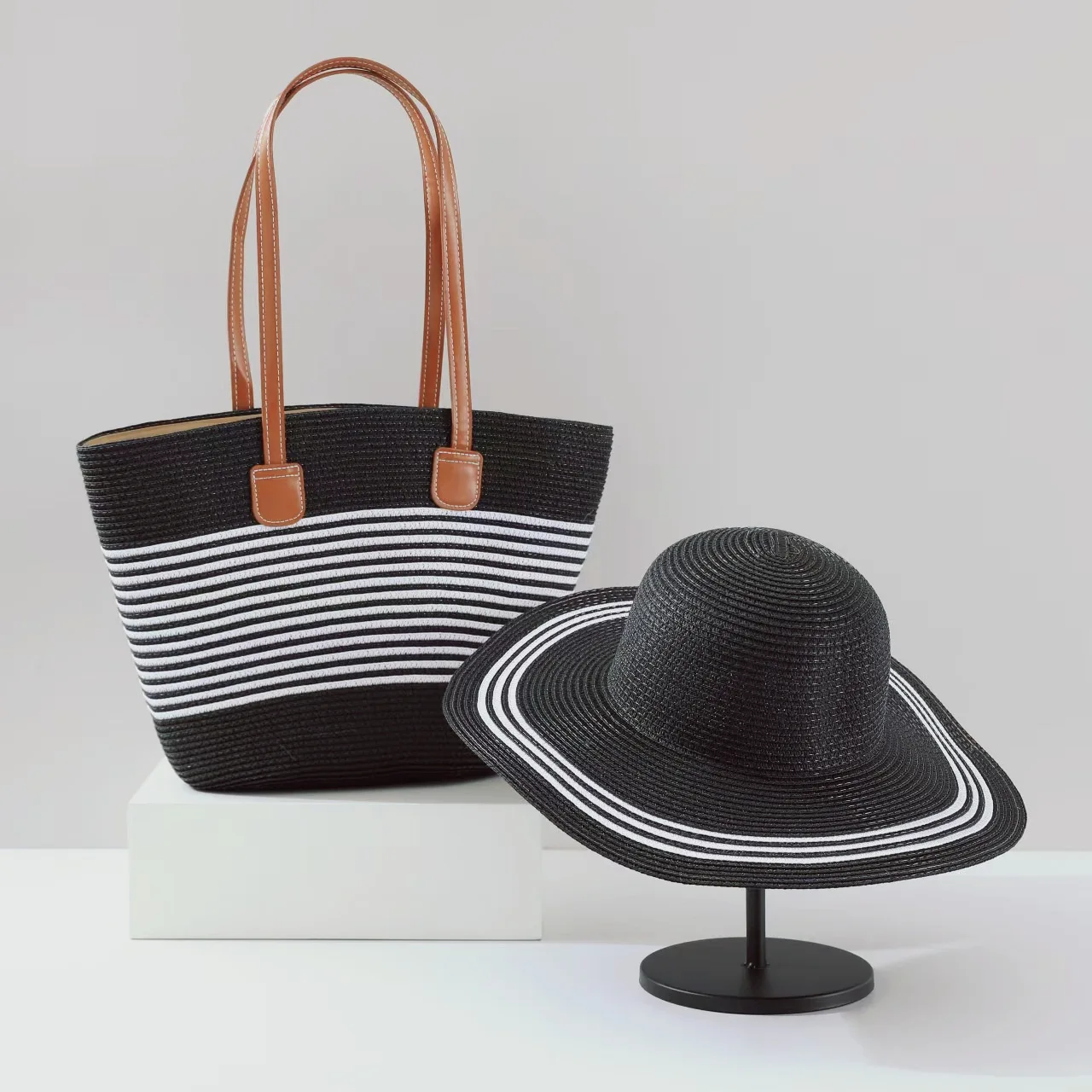 Artisanal Woven Straw Tote with Zipper Closure Handcrafted for Portable Travel & Daily Use French Elegance & Beach Vibe