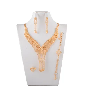 Women's Accessories Luxury Unique Jewelry Classic Jewelry Set Fashion Trendy Jewelry Necklaces