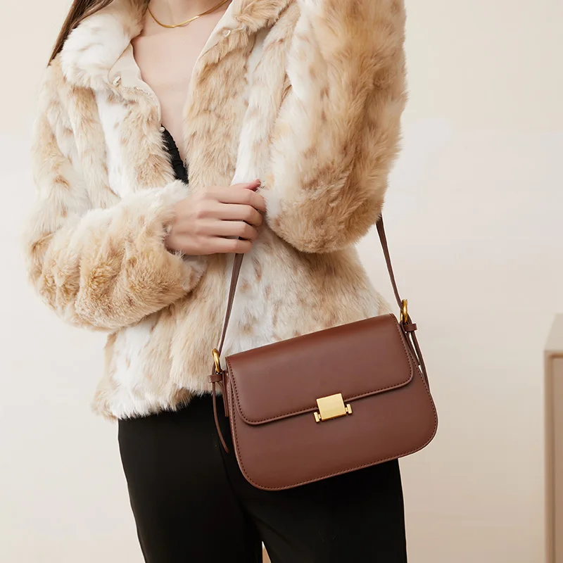 Factory Supply Wholesale Leather Crossbody Cross Body Lady Shoulder Underarm Bag for Women’s Leather Saddle Bags