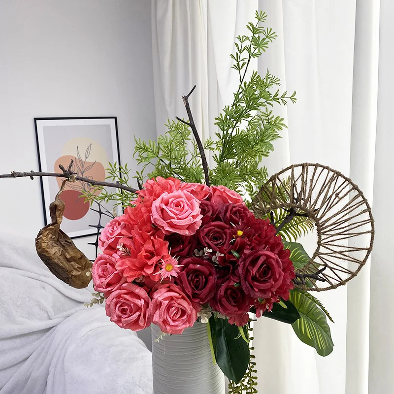 Geniet die skoonheid van hydrangeas deur die jaar met lange steel vervalses