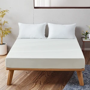 Cooling Gel Mattress Protector 100% Polyester Waterproof Bed Cover for Hot Weather Breathable Plain Style Home Use