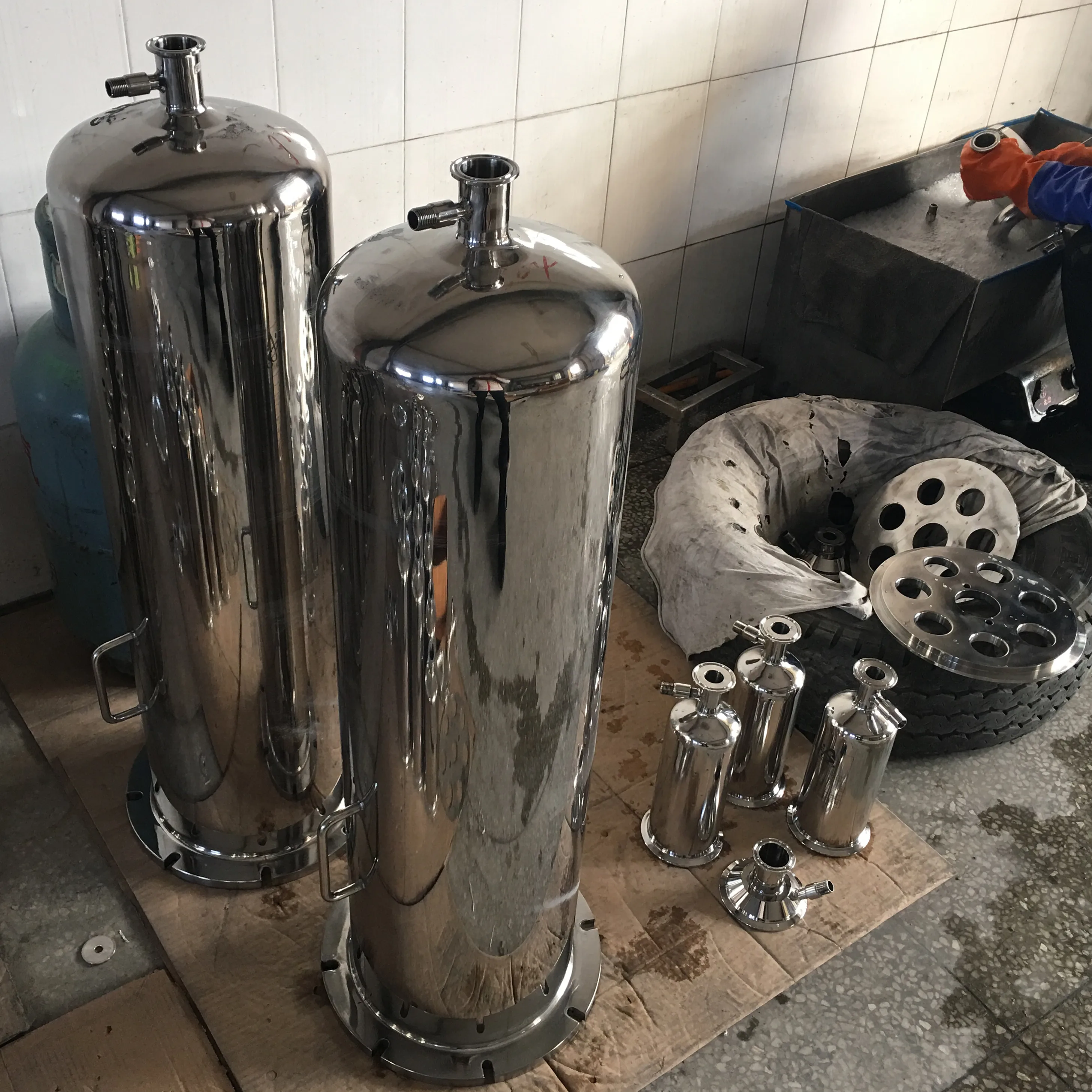 
Спиртовой фильтр из нержавеющей стали с передвижным фильтром на колесиках 