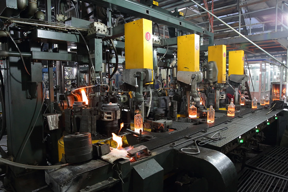 ncj003工厂玻璃瓶空布丁玻璃瓶牛奶/酸奶配塑料盖 - buy factory