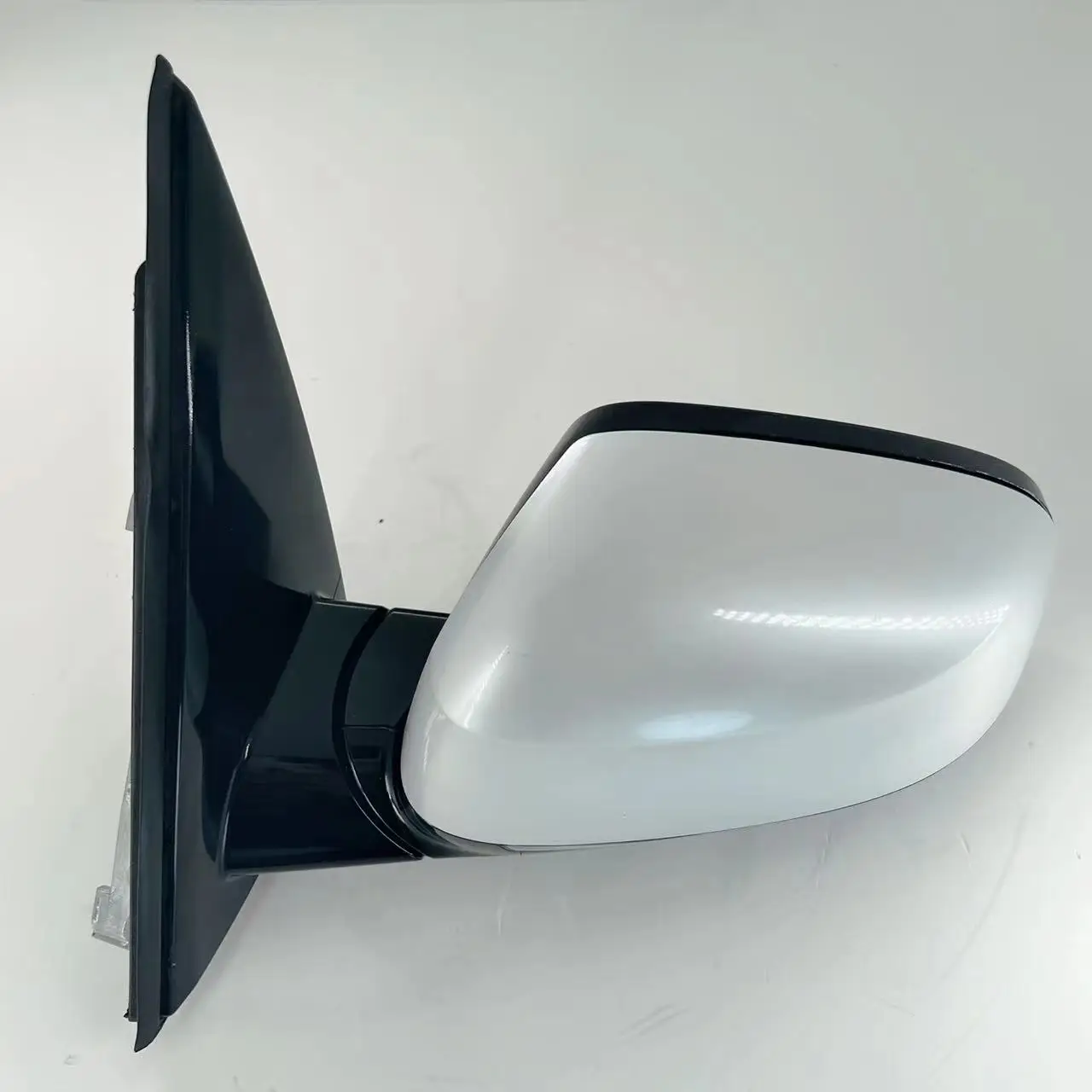 KARPAL Heated Passenger Side Mirror For 2011-2014 BMW X3 – White, Power Adjustment, Painted (1KPBW1214026)