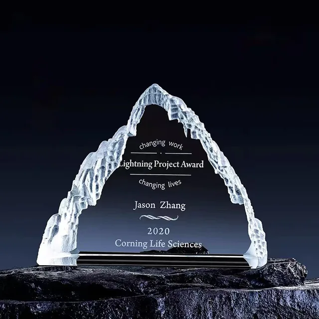 Crystal Trophy Top the Creative Iceberg Medal Enterprise Outstanding Employees Award Competition Annual Meeting Commemoration