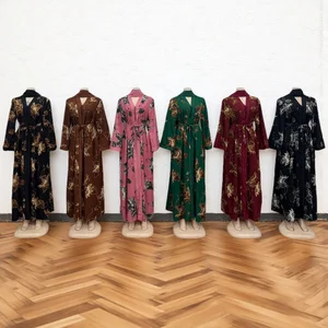 Wholesale Middle Eastern Clothing Printed Abaya Women Robe Long Sleeve Muslim Dress