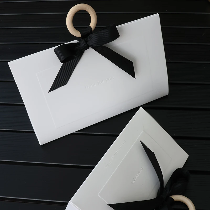 Milan Creative Design Foldable Paper Underwear Bra Packaging Box