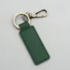 Carte en cuir vert