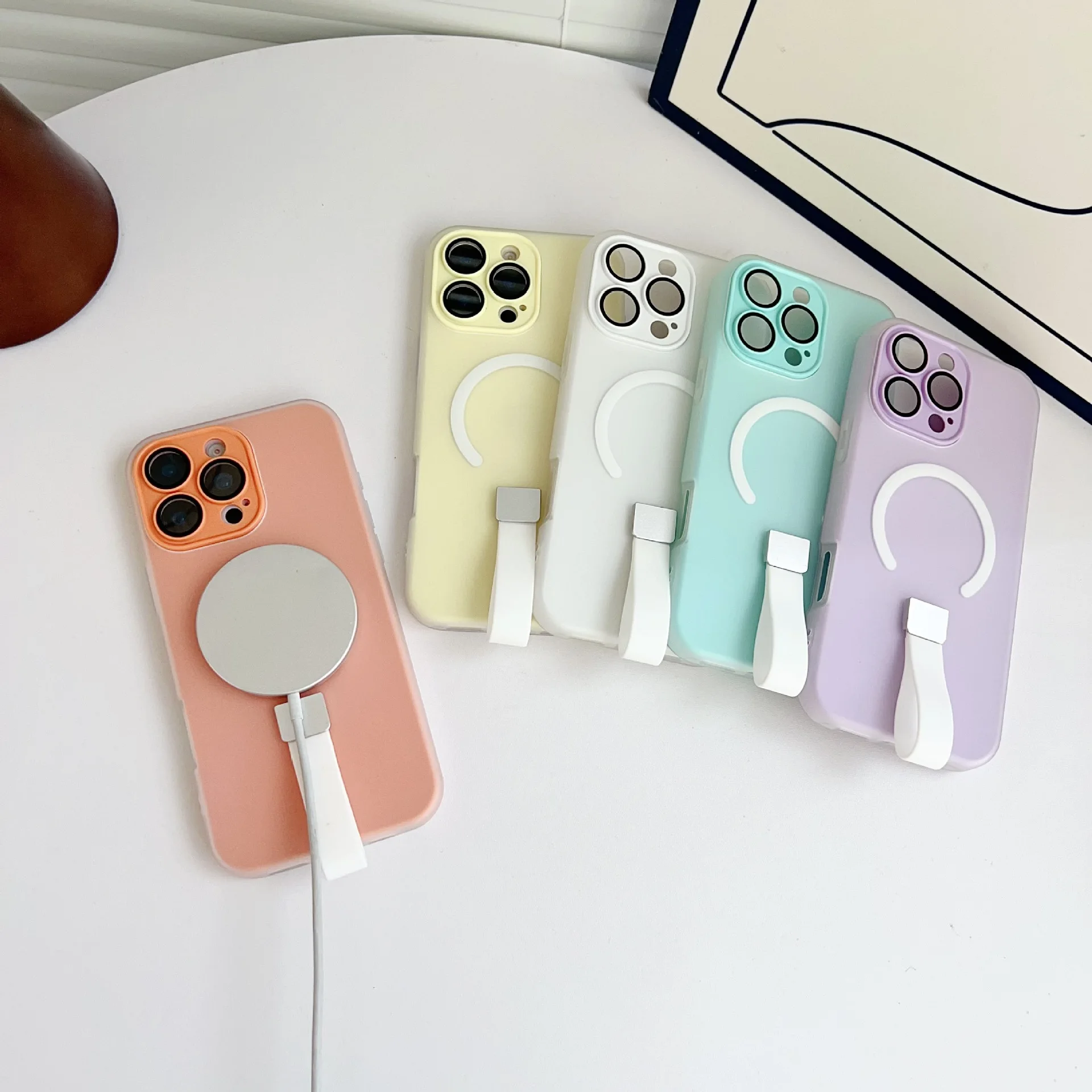 Magnetisch mat hoesje voor 17 pro max met lensbescherming_voghion.com