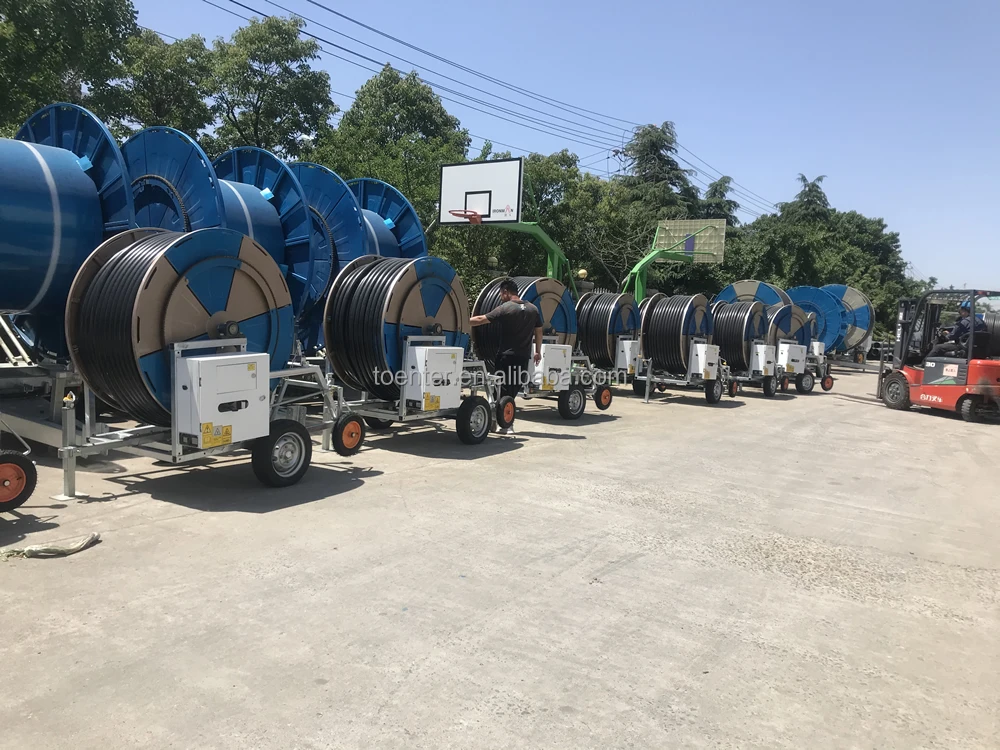 The Factory Production Center Pivot Irrigation Sprinkler Equipment for Wheat and Corn Irrigation
