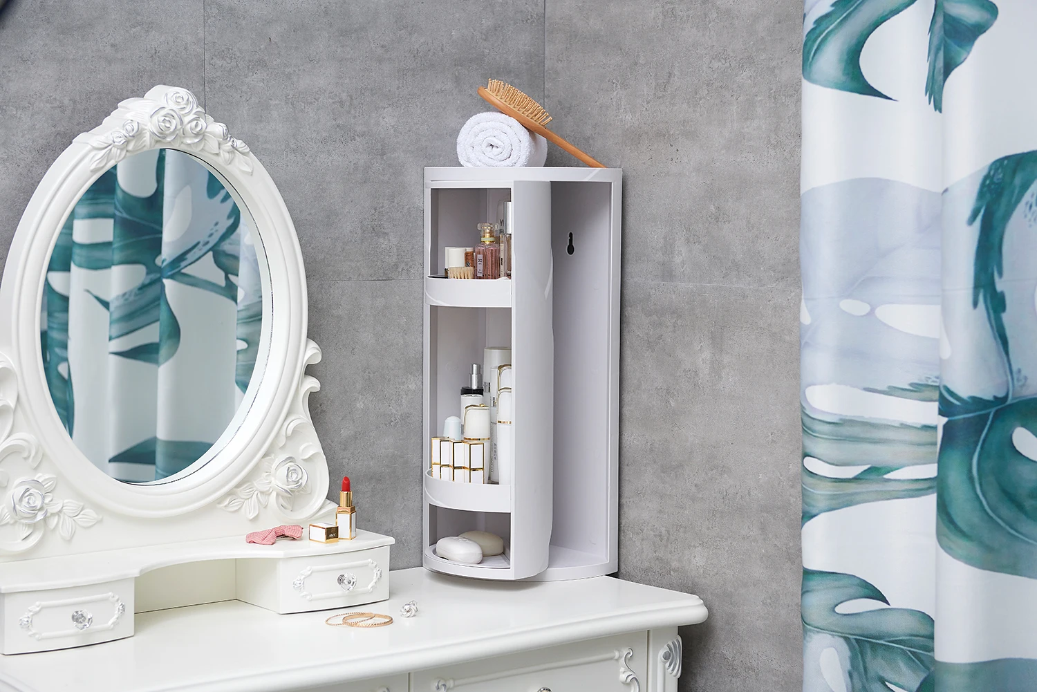 360 Degree Rotating Triangle Plastic Shelf
