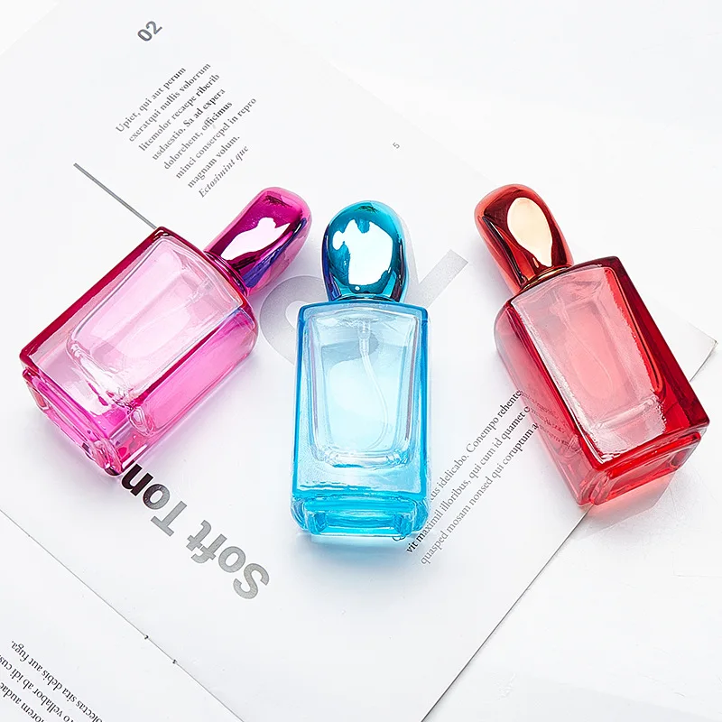 Mini Portable Glass Perfume Bottle 30ml/50ml Square Screw Cap Packaging Perfume Bottle Screen Printing