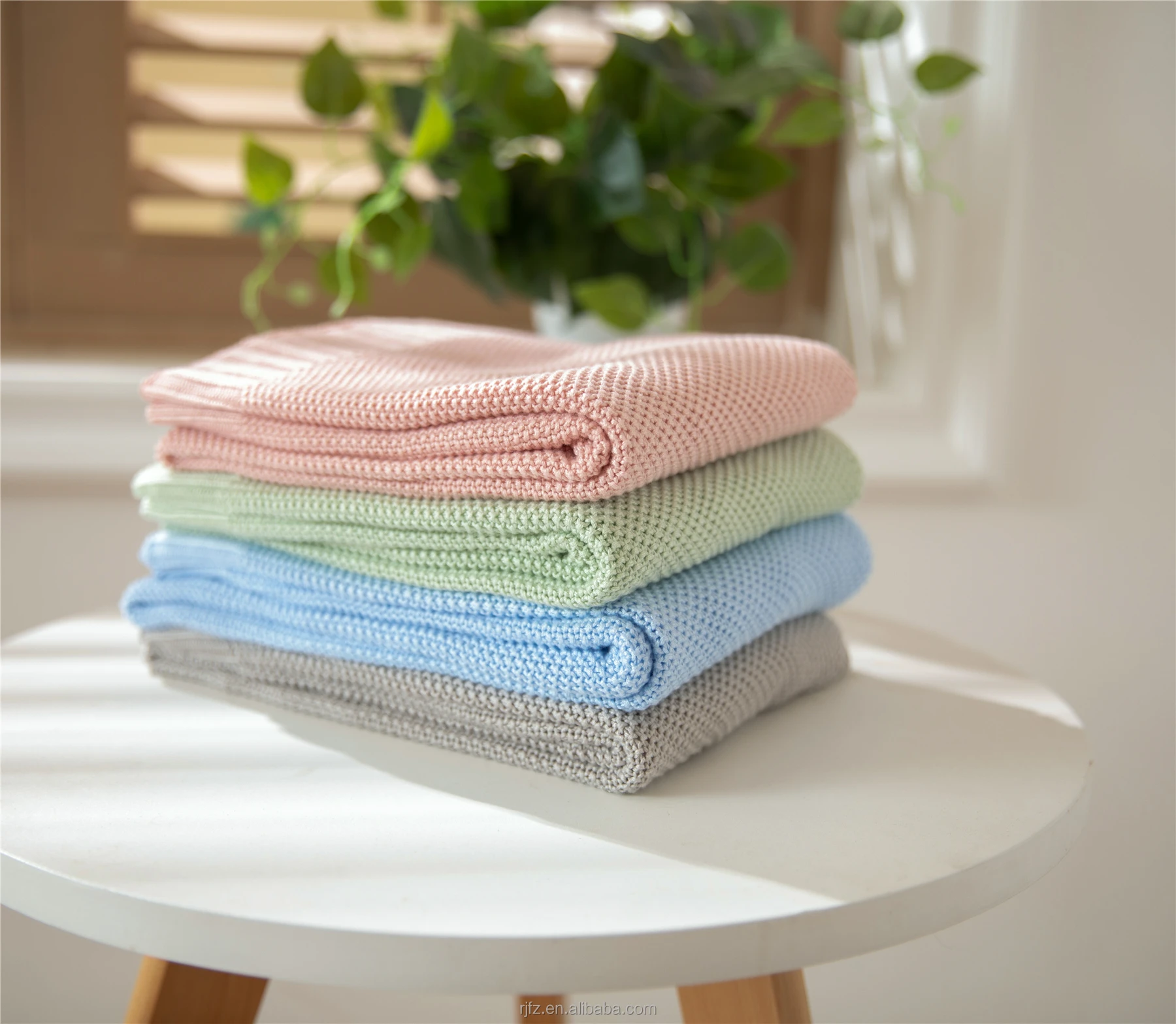 Wholesale Solid Color 100% Bamboo Cool feeling Lightweight Knitted Blanket For Summer Newborn Baby Children Travel AKT factory