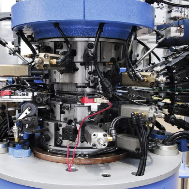 GD-WSD высококачественный двухцилиндровый полностью компьютеризированный простой вязальный станок для носков зимние толстые махровые носки машина производства