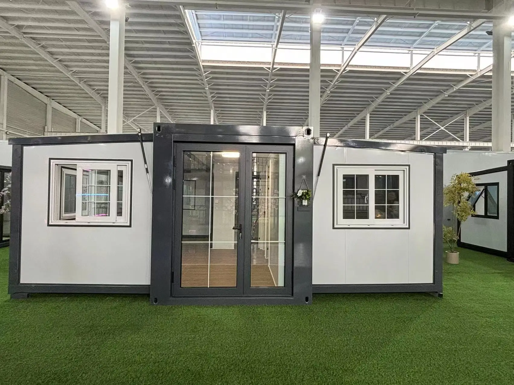 Amazon Customized 20ft 40ft Portable Cheap Prefab Prefabricated Modular Villa Steel Expandable Container House for Sale