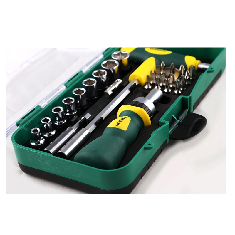 29pcs Auto Repair Hand Tools Set With Sockets and Screwdriver Bit