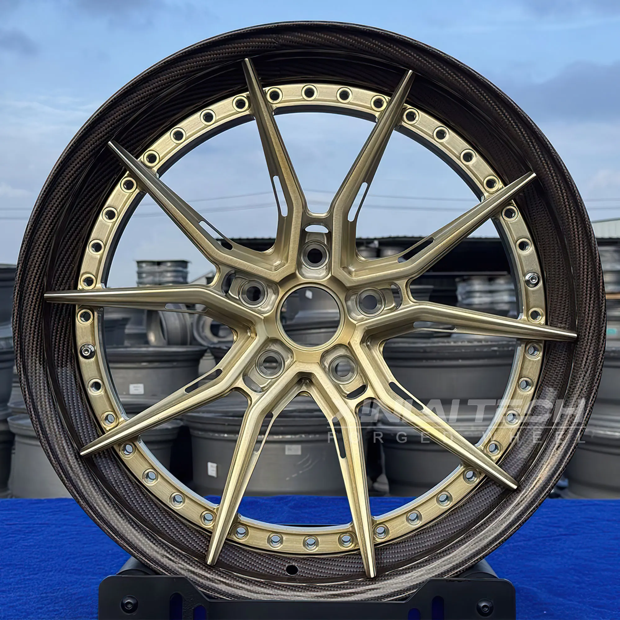 XL Forged Carbon Fiber Wheels 5x100 5x108 5x112 Rims for Toyota Nissan Subaru Sports Cars OEM ODM Custom Wheel Rim 18-23 Inch - Image 1